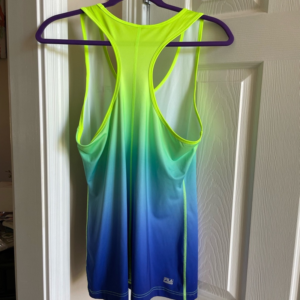 Fila Active tank size L